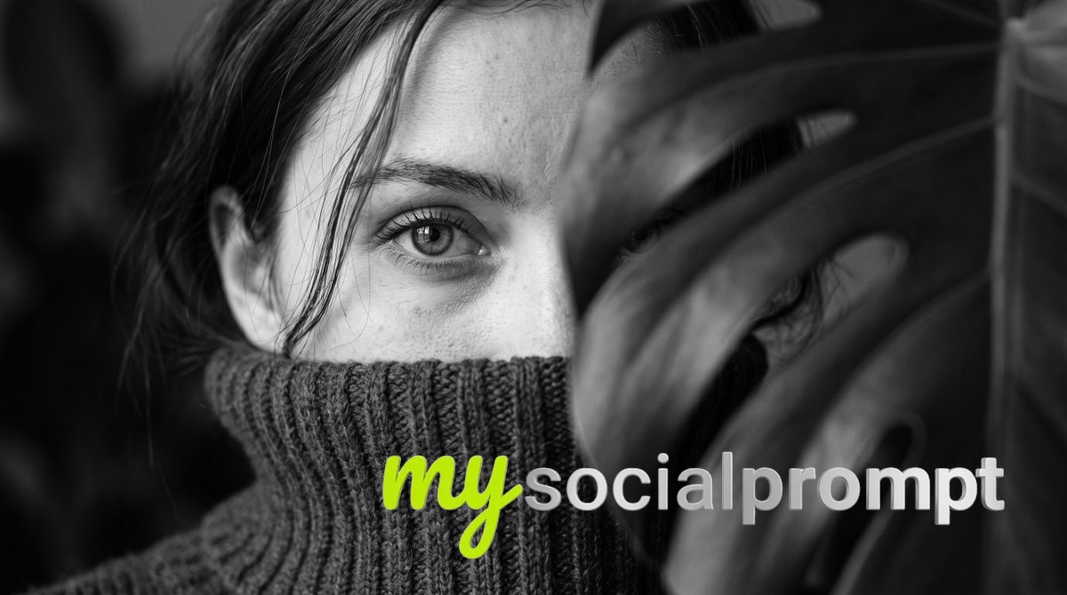 Monochrome Editorial Portrait: Intimate Close-Up Study in Light and Texture